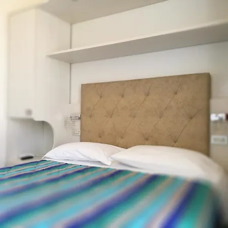 Hotel Confort 3*