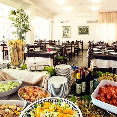 Hotel Confort 3*